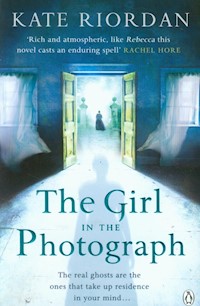The Girl in the Photograph - Riordan Kate - książka