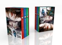 Trylogia Czasu Zieleń Szmaragdu / Błękit szafiru / Czerwień rubinu - Kerstin Gier - książka